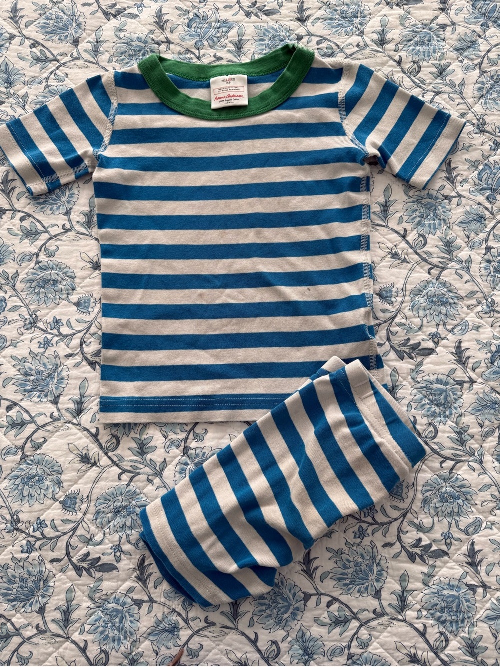 Hanna andersson 110 cm 5t Kids Blue & White Striped Pajama Set with Green Trim